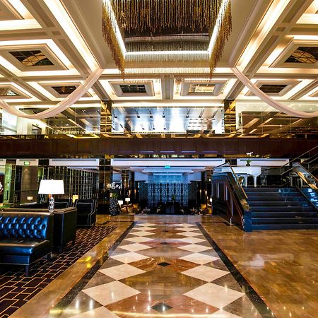 インターコンチネンタル リージェンシー バーレーン マナーマ エクステリア 写真 The lobby of the hotel