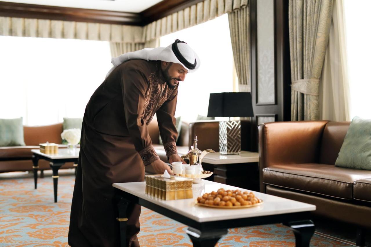 インターコンチネンタル リージェンシー バーレーン マナーマ エクステリア 写真 A majlis in the United Arab Emirates
