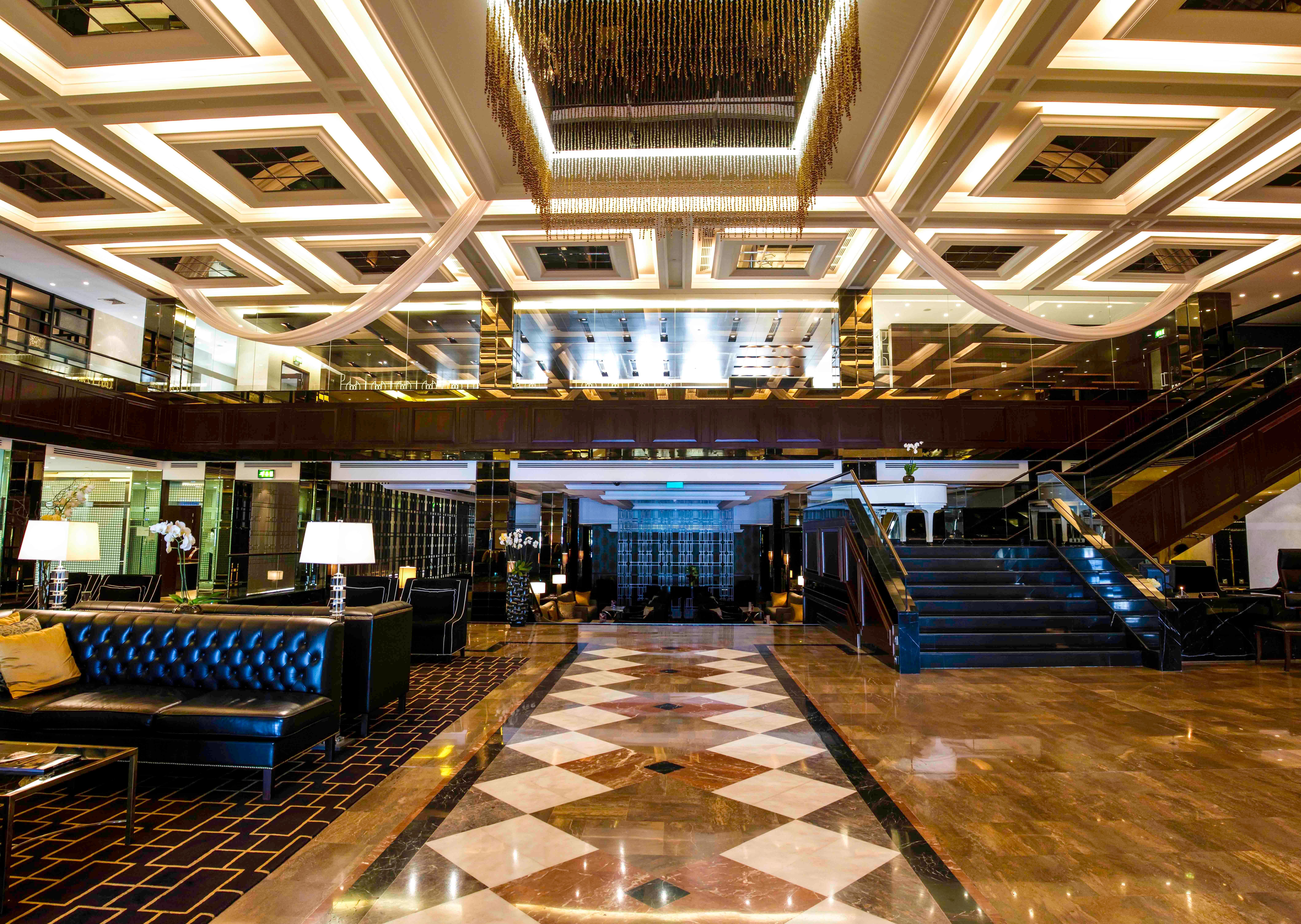 インターコンチネンタル リージェンシー バーレーン マナーマ エクステリア 写真 The lobby of the hotel